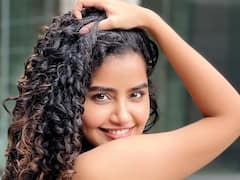Anupama Parameswaran: అగరొత్తుల కురులు-కనికట్టు చూపుల అనుపమా పరమేశ్వరన్