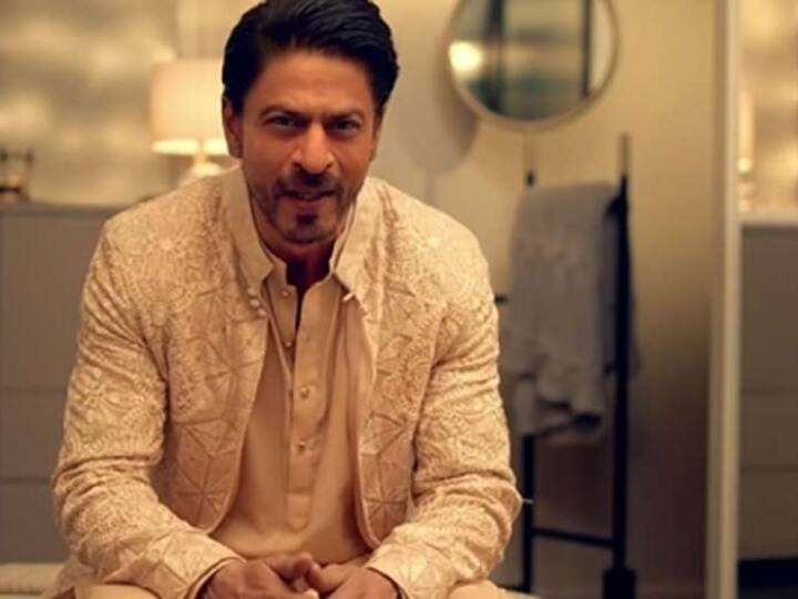 Cadbury New Ad: कैडबरी के नए ऐड में Shahrukh Khan ने पॉवरफुल मैसेज देकर जीता फैंस का दिल, लोगों ने दिया ऐसा रिएक्शन In Cadbury new ad Shahrukh Khan won the hearts of fans by giving a powerful message got such a reaction Cadbury New Ad: कैडबरी के नए ऐड में Shahrukh Khan ने पॉवरफुल मैसेज देकर जीता फैंस का दिल, लोगों ने दिया ऐसा रिएक्शन