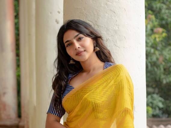 Aishwarya Lekshmi: மஞ்சள் நிறத்தில் தகதகவென ஜொலிக்கும் ஜகமே தந்திரியின் லேட்டஸ் பிக்ஸ்..! Aishwarya Lekshmi: மஞ்சள் நிறத்தில் தகதகவென ஜொலிக்கும் ஜகமே தந்திரியின் லேட்டஸ் பிக்ஸ்..!