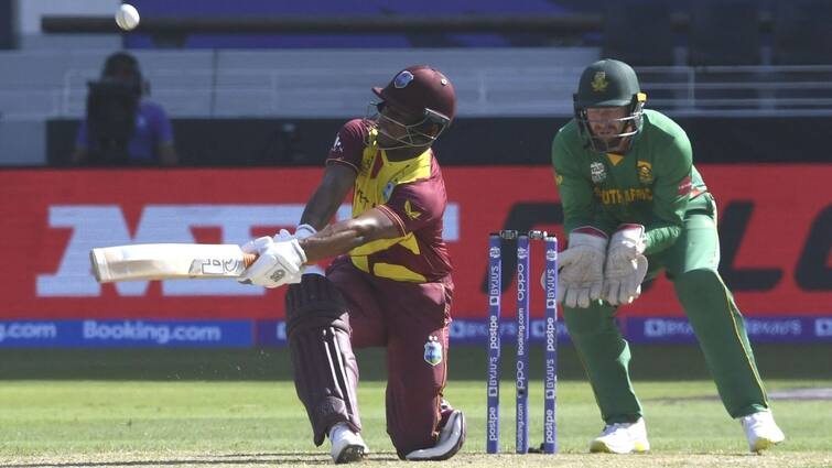 T20 WC South Africa vs West Indies: WI put 143-8 on board at Dubai International Stadium SA vs WI T20 WC: প্রথম ম্যাচের অভিশাপ কাটিয়ে দক্ষিণ আফ্রিকার বিরুদ্ধে ওয়েস্ট ইন্ডিজ তুলল ১৪৩ রান