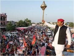 UP Election 2022: यूपी में सभी सियासी दलों की नजर पिछड़ा वोट बैंक पर, लुभाने के लिए अपना रहे नई-नई रणनीति