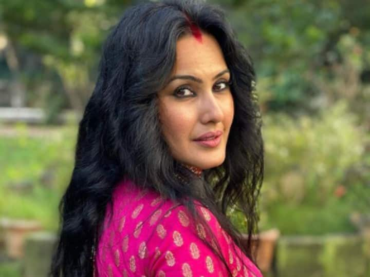 Ex Bigg Boss Contestant Kamya Punjabi to Enter Politics Ex Bigg Boss Contestant Kamya Punjabi to Enter Politics