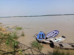 Kanpur: पहाड़ों पर भारी बारिश के बाद उफनाई गंगा और पांडु नदी, घरों में घुसा पानी, हजारों लोग प्रभावित