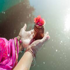 Astrology Upay: पितृ दोष और शनि दोष से मुक्ति पाने के लिए ये उपाय हैं बहुत खास, बन जाते हैं बिगड़ें काम