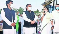 Uttar Pradesh: তৃণমূলে উত্তরপ্রদেশের বিধান পরিষদের প্রাক্তন সদস্য, গুরুত্ব দিচ্ছে না কংগ্রেস| Bangla News