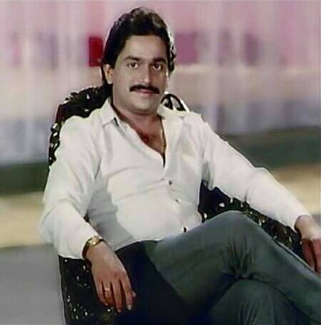 महेश कोठारे आणि लक्ष्मीकांत बेर्डे ही जोडी खूप लोकप्रिय होती, त्यांनी