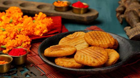 Chhath Puja 2021: ठेकुआ से लेकर रसियाव तक, यहां देखें छठ पूजा पर बनने वाले खास व्यंजनों को और खास बनाने के टिप्स