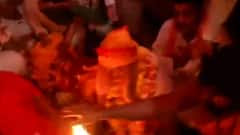 Ayodhya: Hanuman Garhi पहुंचे Arvind kejriwal, रामलला के किए दर्शन । Kejriwal In Ayodhya