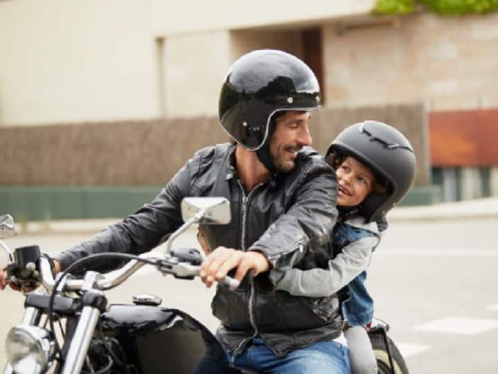 Safety harness, crash helmets included in draft rules for riding with a child below four years. Know more about these draft rules 'Safety Harness, Crash Helmets': Centre's Safety Recommendations For Riding With Child On Motor Cycle