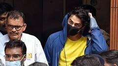 Aryan Khan Drug Case: চোখের তলায় কালি, রোগা হয়ে গিয়েছেন! জেল-জীবনে ধকল স্পষ্ট আরিয়ানের চেহারায়!