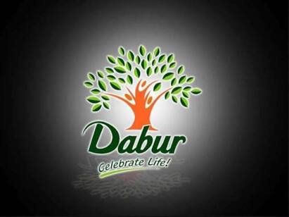Dabur pulls out ad with lesbian couple after MP minister’s warnin தற்பாலின ஈர்ப்பு விளம்பரத்தை நீக்கிய டாபர்: அமைச்சர் எச்சரிக்கைக்கு பணிந்தது!