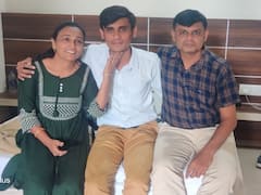 Surat : વેક્સીનેશનને કારણે 3 વર્ષથી ગુમ પુત્રનું પરિવાર સાથે થયું મિલન, જાણો કેવી રીતે મળી પુત્રની ભાળ?