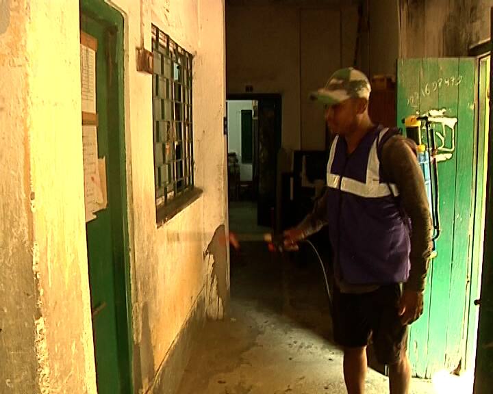 ক্লাস শুরুর আগে ১০ মিনিট করোনা সচেতনতার পাঠ। আপাতত খেলাধুলো, সাংস্কৃতিক অনুষ্ঠানে লাগাম।