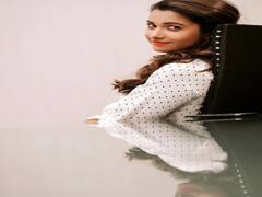 Priya bhavani shankar pics: மனதை அள்ளும் ப்ரியா பவானி ஷங்கர்