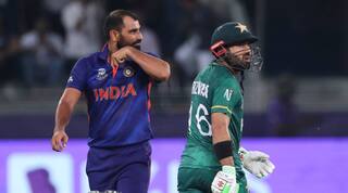 ICC T20 World Cup 2021 Pakistan player rizwan supports mohammed shami Rizwan supports Shami: ‛கிரிக்கெட் ஒன்றுபடுவதற்கே..பிரிவுக்காக அல்ல’ - ஷமிக்கு பாக்., வீரர் ரிஸ்வான் ஆதரவு!