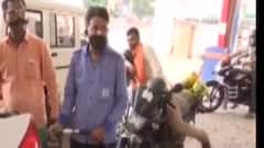 ફટાફટઃ બે દિવસના વિરામ બાદ ફરી પેટ્રોલ-ડિઝલના ભાવમાં થયો ભડકો,પ્રતિ લિટરે કેટલા વધ્યા ભાવ?