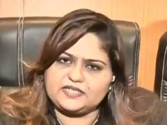 Sameer Wankhede की बहन ने नवाब मलिक के खिलाफ खोला मोर्चा, इस मामले में FIR दर्ज करने की मांग