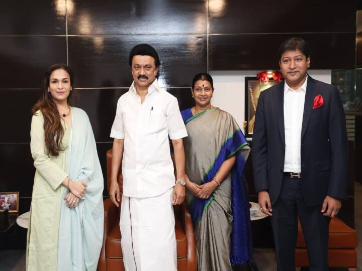 Soundarya Rajnikanth Meets TN CM MK Stalin gets wishes, Explains about Hoote App Soundarya Meets MK Stalin: ஹூட் செயலி அறிமுகம் : முதலமைச்சர் ஸ்டாலினை சந்தித்த செளந்தர்யா ரஜினிகாந்த்..