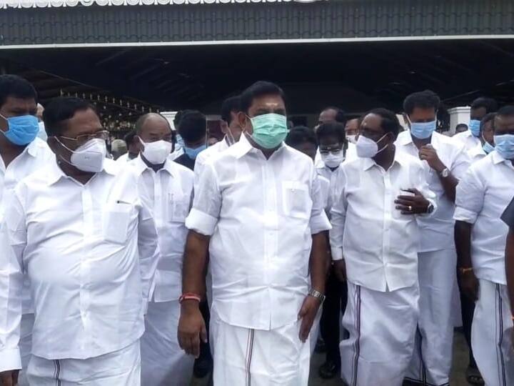 Edappadi Palanichamy's sudden consultation meeting with AIADMK executives ... ஓமலூரில் அதிமுகவினருடன் திடீர் ஆலோசனையில் ஈடுபட்ட ஈபிஎஸ்- சங்கரமடத்தில் இருந்து வந்த ராமர் பாதம்