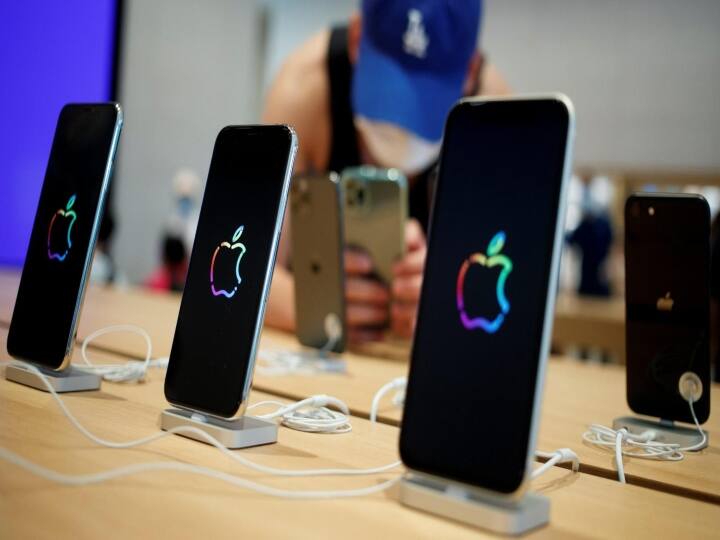 இந்தியாவில் வெளியாகாத Apple -இன் புதிய தயாரிப்புகள் ! - சிப்செட் பற்றாக்குறைதான் காரணமா? Apple delays the launch of Macbook Pro and AirPods in India இந்தியாவில் வெளியாகாத Apple -இன் புதிய தயாரிப்புகள் ! - சிப்செட் பற்றாக்குறைதான் காரணமா?