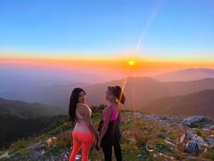 পাহাড়ের কোলে ছুটি কাটাচ্ছেন জাহ্নবী কপূর, দেখে নিন সেই ছবি