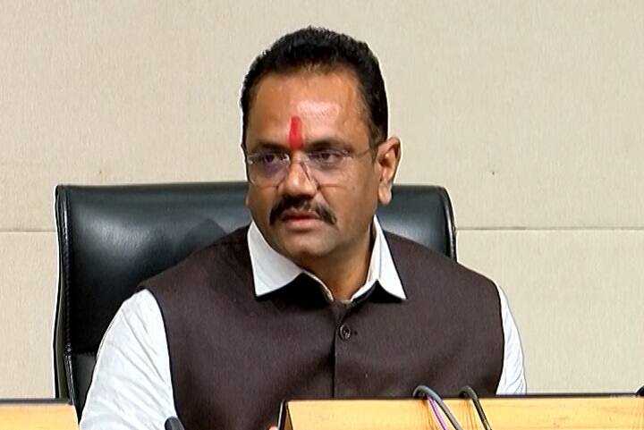 Gujarat School Guideline : Education Minister Jitu Vaghani reaction about school guideline ગુજરાતમાં કોરોના કેસો વધતાં સ્કૂલો બંધ કરાવાશે કે નહીં ? જાણો રાજ્યના શિક્ષણ મંત્રી વાઘાણીએ શું આપ્યો જવાબ ?