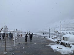 Kedarnath Exclusive Pics: বরফের চাদরে ঢাকল কেদারনাথ, তীর্থযাত্রীদের ভিড় দেবভূমিতে