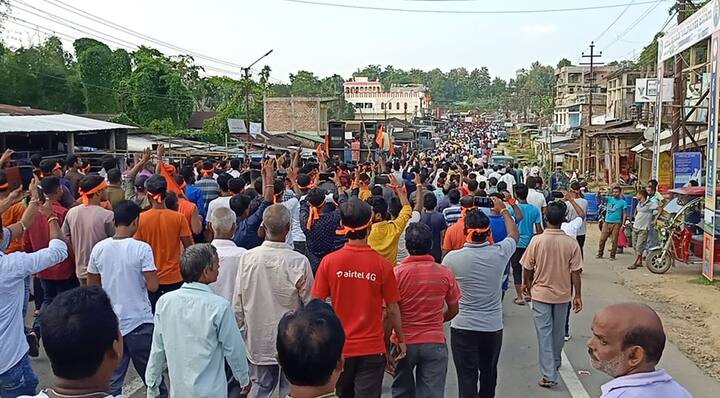 Mosque and some shops were vandalized northern Tripura during a VHP rally ANN Tripura News: त्रिपुरा में VHP की रैली के दौरान धार्मिक स्थल में तोड़फोड़, दो दुकानों में लगाई गई आग