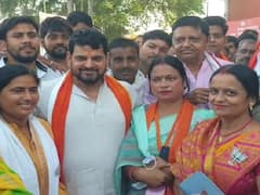 UP Politics: बीजेपी सांसद ने ओपी राजभर को लेकर कही बड़ी बात, विरोधियों पर भी कसा तंज 