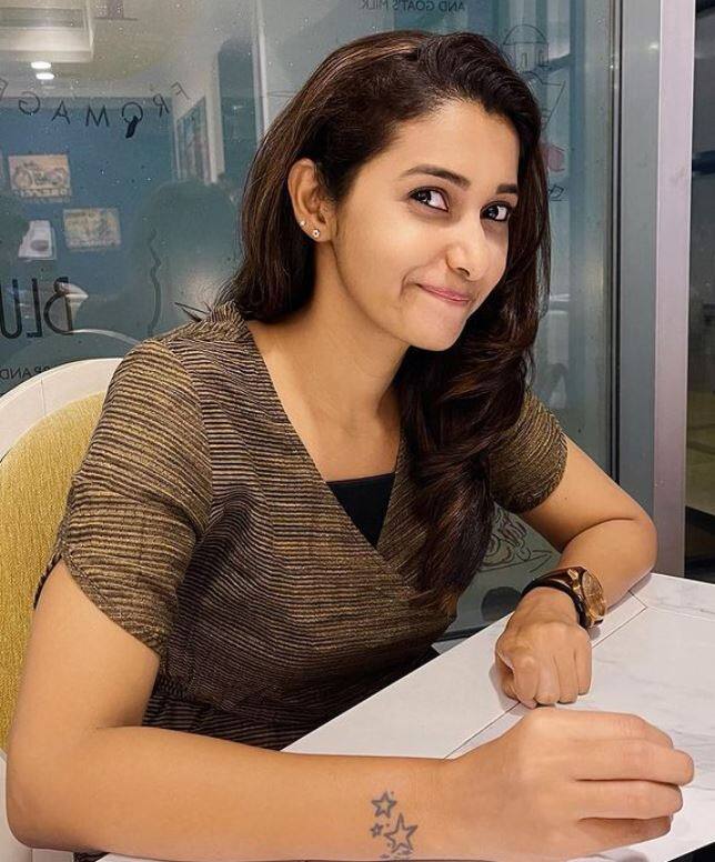 குறும்பு சிரிப்பு