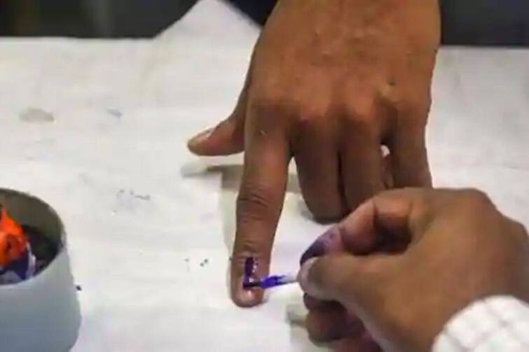 MP HP Byelection 2021: खंडवा और मंडी में प्रतिष्ठा बचाने की लड़ाई लड़ रही है बीजेपी