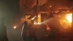 पटाखे की दुकान में आग लगने से बड़ा हादसा, पांच लोगों की मौत