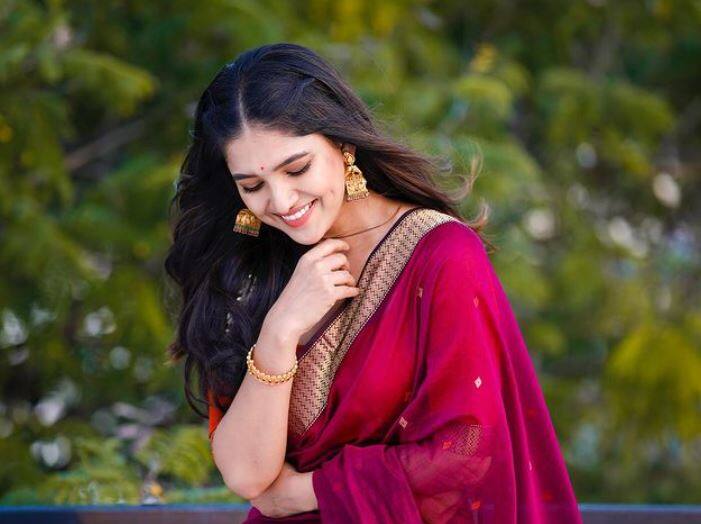 ரகசிய கனவுகள் ஜல்.. ஜல்..