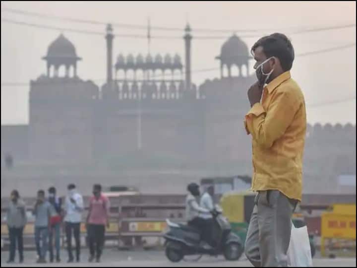 AQI at Delhi’s Janpath slips to ‘hazardous’ category after Diwali celebrations