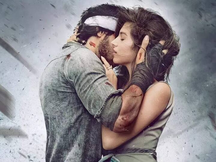 Megastar Chiranjeevi Reaction On Rx 100 Hindi Remake Ahan Shetty And Tara Sutaria's 'Tadap' Movie Trailer Chiranjeevi On Tadap: RX 100 హిందీ రీమేక్ ట్రైలర్ పై మెగాస్టార్ ఏమన్నారంటే ...