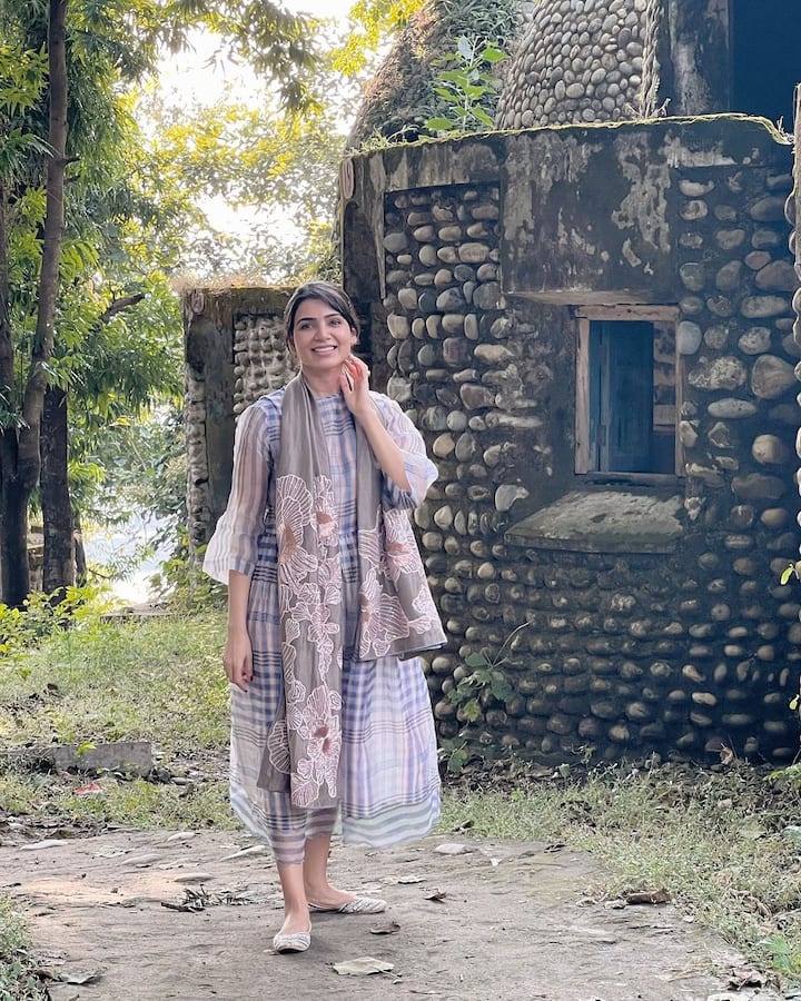 (Image credit: Instagram) మనసు కుదుట పడ్డాక తిరిగి సినిమా షూటింగ్ లకు హాజరవుతుందంటా సమంత.