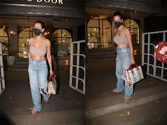 पुरानी जींस को नए अंदाज से कैरी कर छा गईं Malaika Arora, साढ़े 3 लाख का बैग लेकर पहुंचीं सैलून, अंदाज से लूट लिए दिल