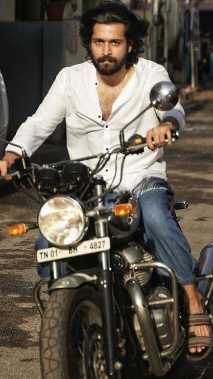 இருபது வருடம் உன்னைப்போல் எவனும் என்னையும் மயக்கவில்லை!