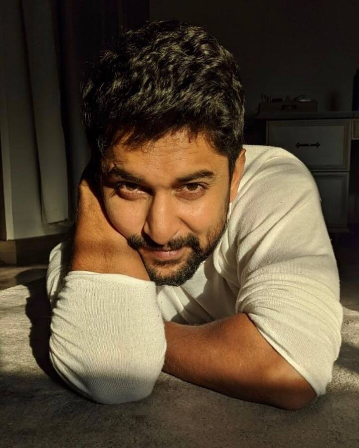 నాని హైదరాబాద్ లో  కొన్నిరోజులు రేడియా జాకీగా కూడా పనిచేశాడు.(Image Credit Nani Instagram)