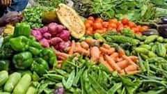 Market Price: তেলের দামের জেরে বাজারেও আগুন, খতিয়ে দেখতে EB-র অভিযান| Bangla News