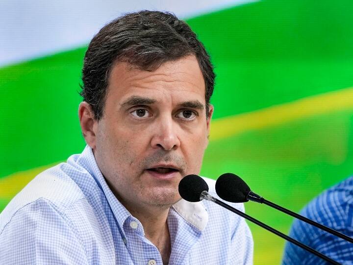 Rahul Gandhi said on removal of barricading from Ghazipur Border soon all three Agriculture laws will also be removed Farmers Protest: गाजीपुर बॉर्डर से बैरिकेडिंग हटने पर राहुल गांधी बोले- जल्द ही तीनों कृषि विरोधी कानून भी हटेंगे