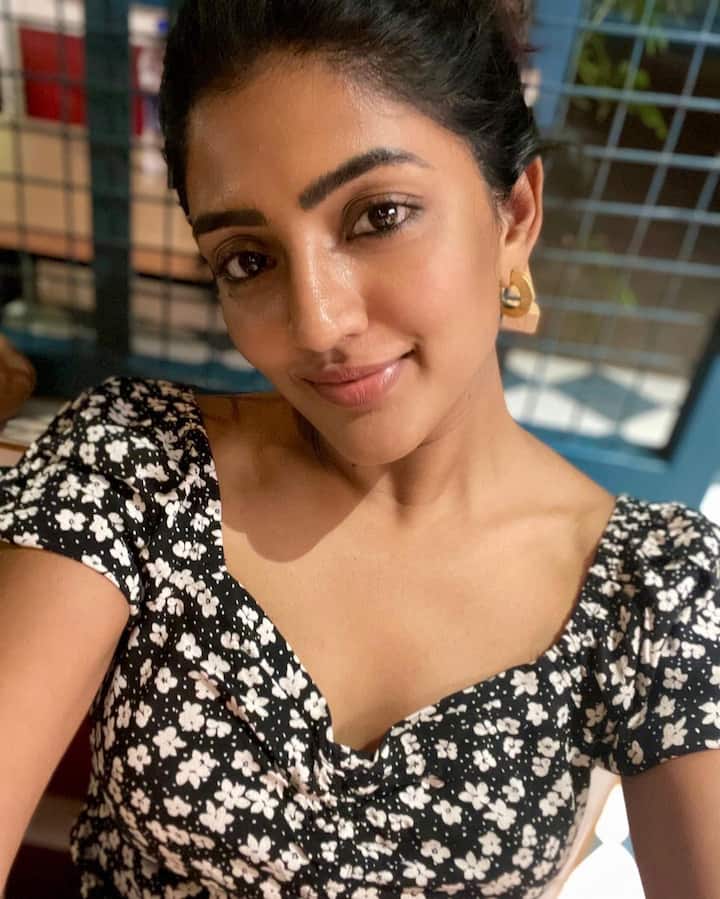 (Image Credit/ yourseesha Instagram)ఇషా రెబ్బ