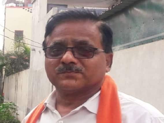 UP Politics: BJP MLA ने वोट देने वाली जनता के लिए इन शब्दों का किया प्रयोग, आप भी रह जाएंगे दंग UP Politics: BJP MLA ने वोट देने वाली जनता के लिए इन शब्दों का किया प्रयोग, आप भी रह जाएंगे दंग