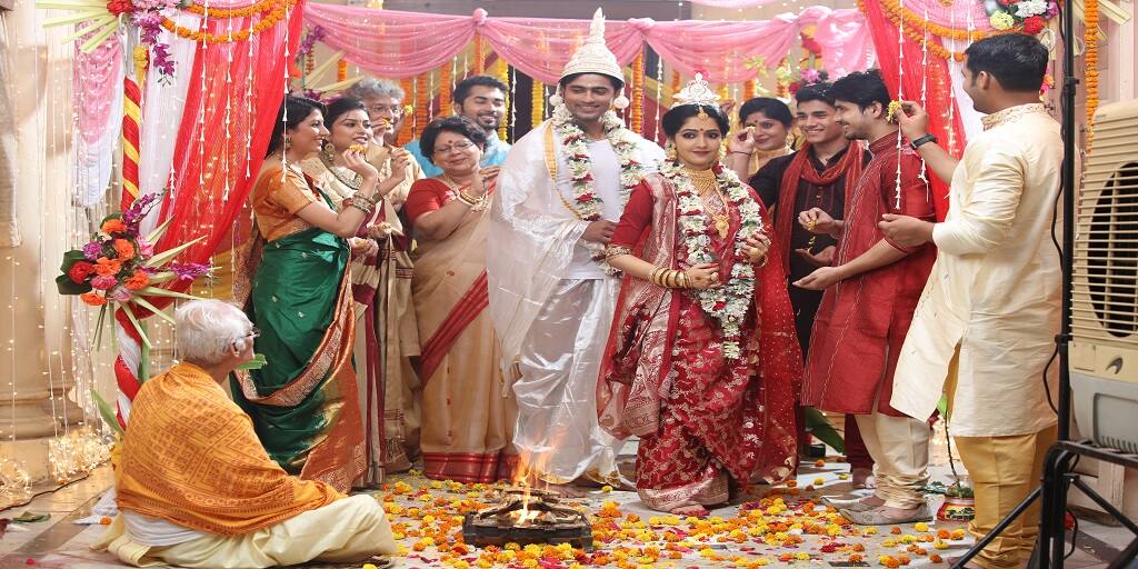 বিয়ের ধরন বদলালেও এখনও বাঙালির বিয়ের একমাত্র ডেস্টিনেশন ABPweddings patterns changed but destinaton for marriage remains same ABPweddings বিয়ের ধরন বদলালেও এখনও বাঙালির বিয়ের একমাত্র ডেস্টিনেশন ABPweddings