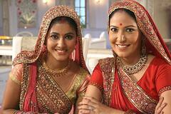 Sonali Verma Unseen Photos: बेहद खूबसूरत हैं 'ये रिश्ता क्या कहलाता है' में नैतिक की मां का रोल निभाने वालीं Sonali Verma