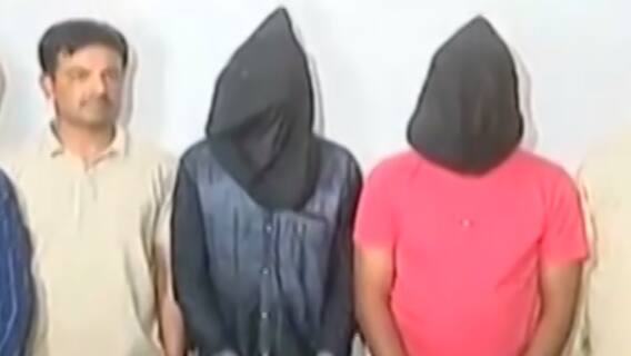 જામનગરઃ હત્યાના આરોપીને VIP સગવડ આપવા માટે બે પોલીસકર્મીઓને કરાયા સસ્પેન્ડ