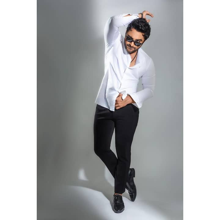 (Image credit: Instagram) టాలీవుడ్లో ఎలాంటి గాడ్ ఫాదర్ లేకుండా హీరోగా ఎదిగిన వ్యక్తి విశ్వక్ సేన్. అసలు పేరు దినేష్ నాయుడు. హైదరాబాద్ లోనే పుట్టి పెరిగాడు.