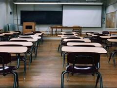 Delhi School Reopening: दिल्ली में सभी स्कूल खोलने के फैसले के बाद 'चिंता' में क्यों हैं प्राइवेट स्कूल?