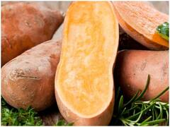 Health Care Tips: बार-बार डिस्टर्ब होती है नींद तो रात में सोने से पहले खाएं ये चीजें