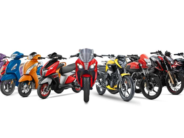 TVS Motor showcases its product range for Festive Season 2021, know all the offers फेस्टिव सीजन पर TVS मोटर ने बाइक और स्कूटर पर पेश किए शानदार ऑफर्स, यहां जानें डिटेल्स